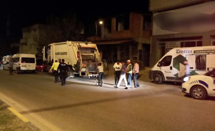 Yaya geçidinde yavaşlamayan minibüs çocuğa çarptı