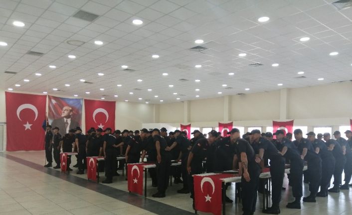 Aliağa’da kısa dönem askerlerin yemin töreni heyecanı