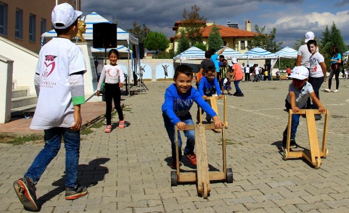 Bu şenlikte teknoloji yasak