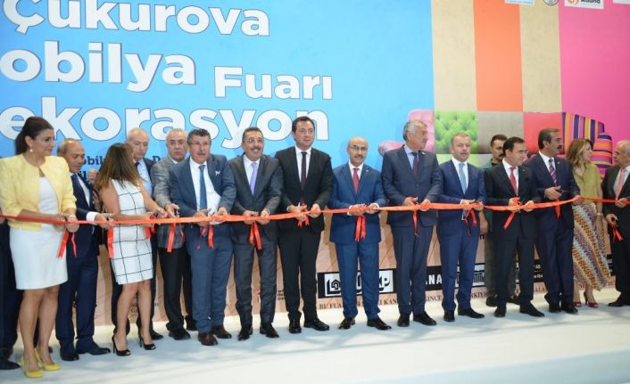 Çukurova Mobilya ve Dekorasyon Fuarı açıldı