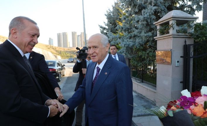 Cumhurbaşkanı Erdoğan, MHP Lideri Bahçeli’yi ziyaret etti