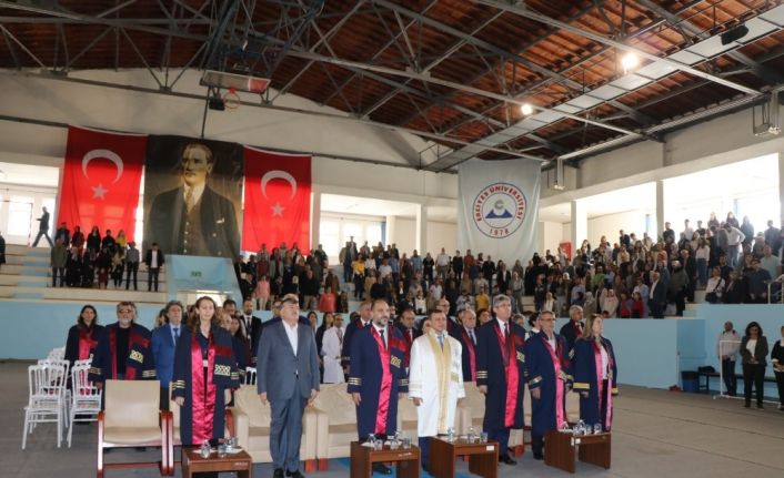 ERÜ Tıp Fakültesinde 310 öğrenci beyaz önlüklerini giydi