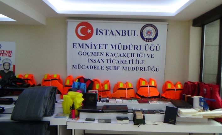 İstanbul’dan Avrupa’ya göçmen taşıyan insan kaçakçılarına operasyon