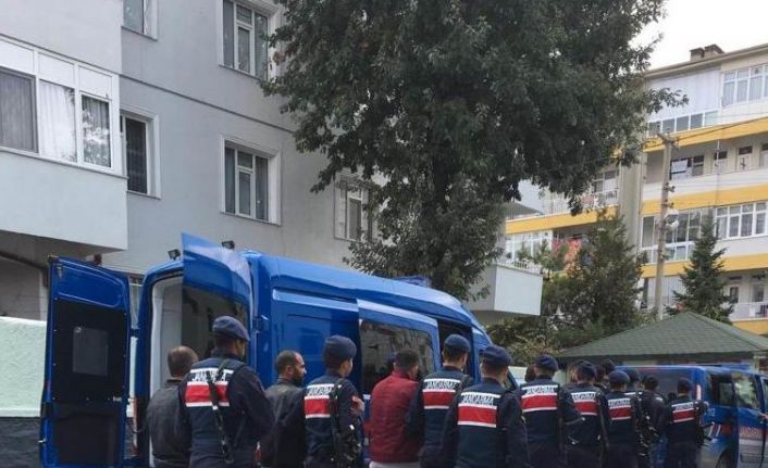 Konya’da jandarmadan zehir tacirlerine operasyon: 8 gözaltı