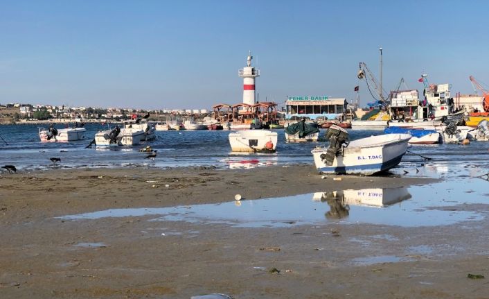 Marmaraereğlisi’nde deniz 15 metre çekildi