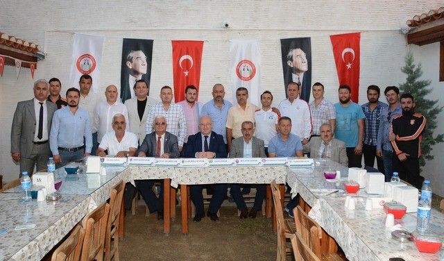 Menteşe Belediyesi’nden amatör kulüplere maddi yardım