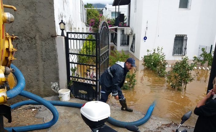 MUSKİ’den Bodrum’da su baskınlarına kısa sürede müdahale