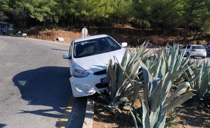 Polisten kaçarken kaza yaptı