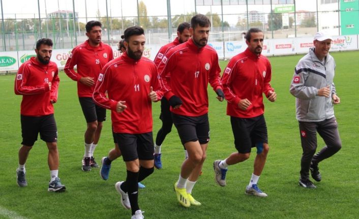 Sivas Belediyespor Eyüpspor’a hazırlanıyor