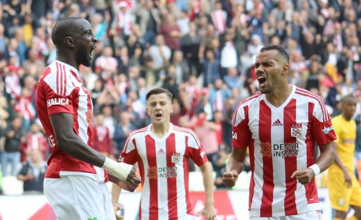 Sivasspor 6 futbolcusuyla 12 kez gol sevinci yaşadı