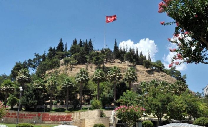 Tarihi Maraş Kalesi’nde çevre düzenlemesi