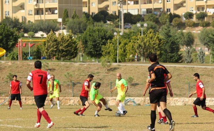 Toroslar’da Kurumlar Arası Futbol Turnuvası heyecanı başlıyor