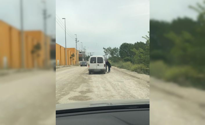 Yol üzerinde fuhuş pazarlığına polis engeli