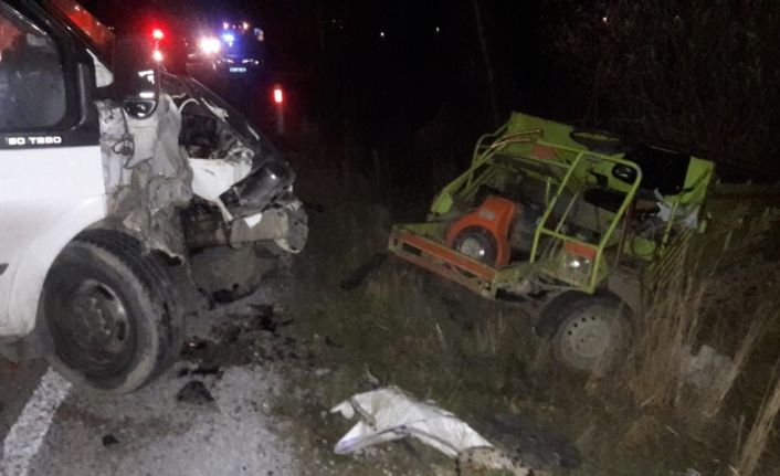 Afyonkarahisar’da trafik kazası: 3 yaralı