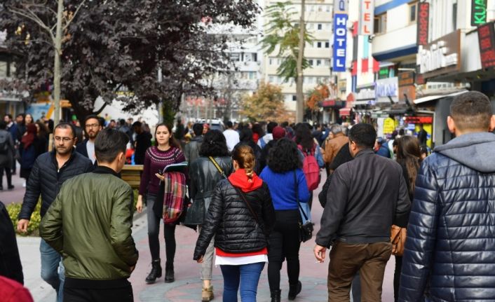 Büyükşehir’den maddi durumu iyi olmayan öğrenciler için burs projesi