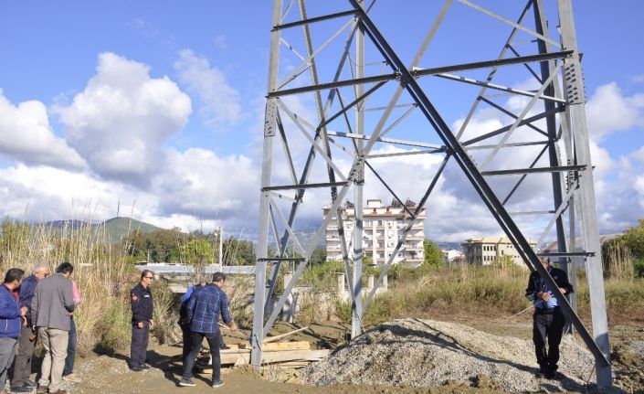 Mahallelinin itiraz ettiği baz istasyonu mühürlendi