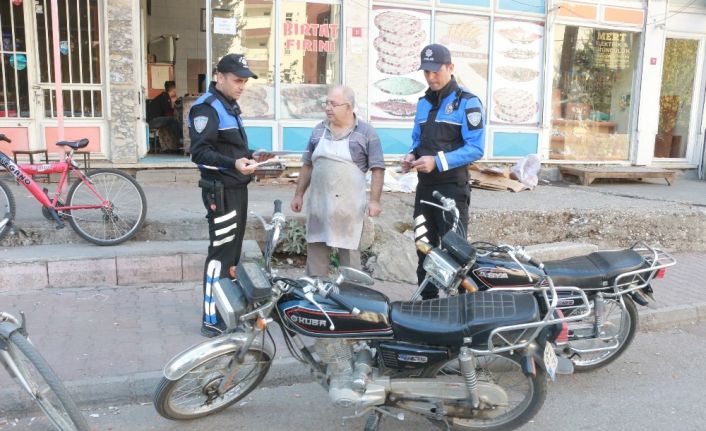 Polis, vatandaşları hırsızlık olaylarına karşı bilgilendirdi