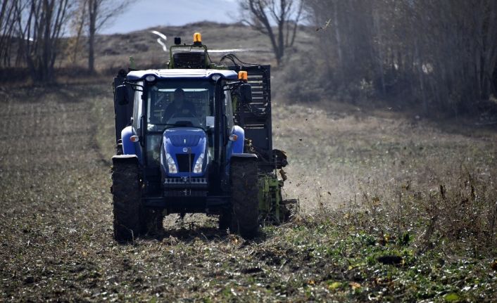 Şeker pancarı üreticileri, firmanın yüksek fire oranı göstermesinden dertli