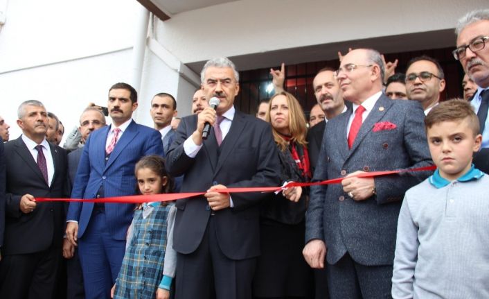 Ülkücü genç Fırat Yılmaz Çakıroğlu’nun adı artık okulda yaşayacak