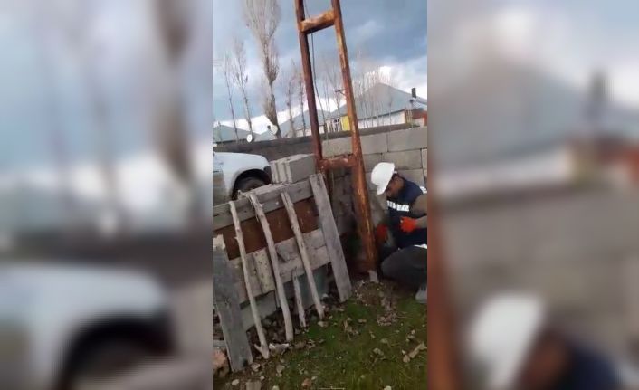 Yer altından döşenen kaçak elektrik hattı bu kadarına pes dedirtti