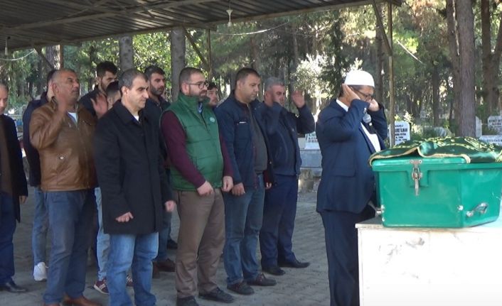 Adana’da öldürülen genç kadın toprağa verildi