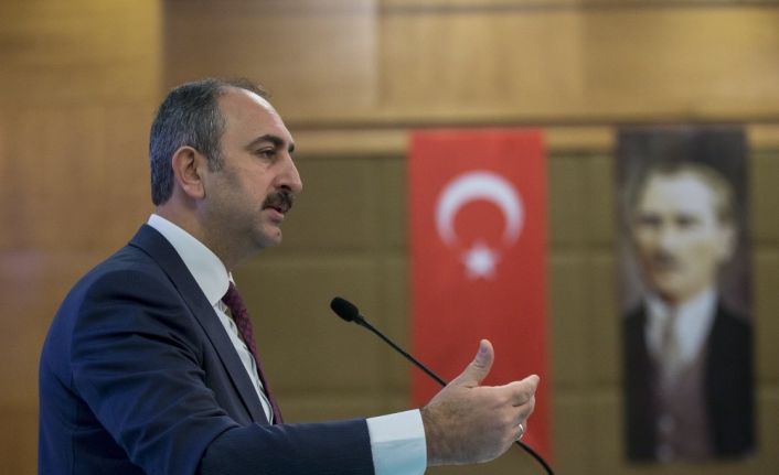 Bakan Gül: “Değil Bylock, dumanla bile haberleşseler bu mücadeleyi sürdüreceğiz”