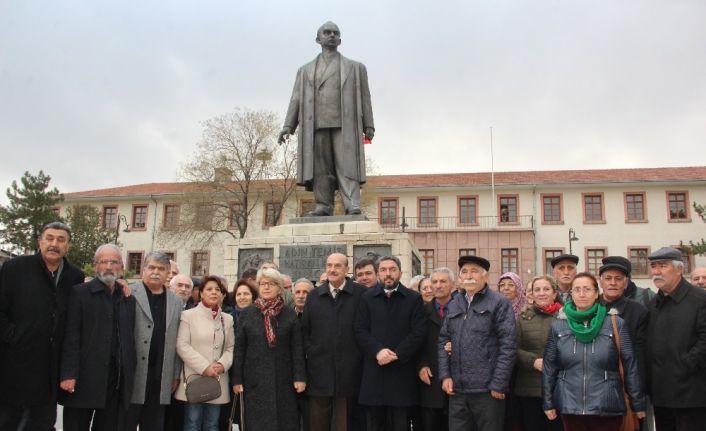 CHP İsmet İnönü’yü ölüm yıl dönümünde andı