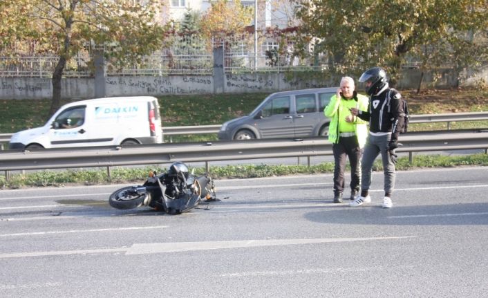 Esenyurt’ta TEM bağlantı yolunda feci kaza: 1 ağır yaralı