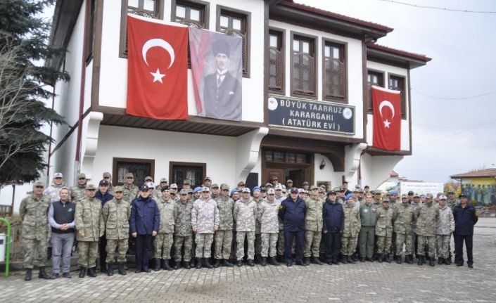 Genelkurmay Başkanlığı askeri personellerinden Atatürk Evi’ne ziyaret