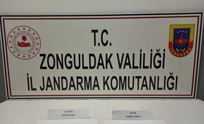 İller arası uyuşturucu ticareti jandarmaya takıldı