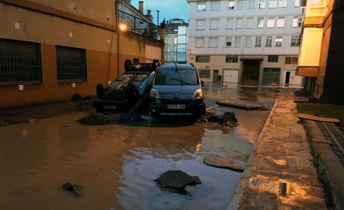 İspanya ve Portekiz sele teslim: 4 ölü