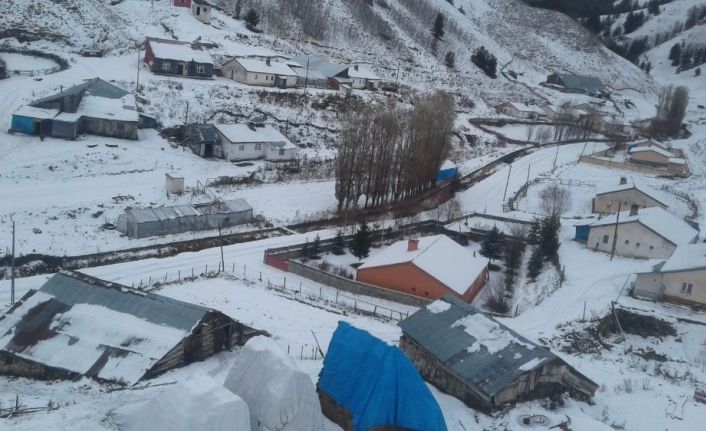 Kars’ta deprem paniğe neden oldu