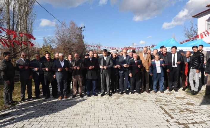 Kırklar Türbesi’nin yolu yenilendi