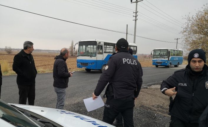 Otobüsün içinde kalp krizi geçirerek hayatını kaybetti