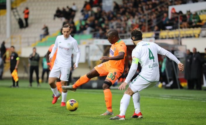 Alanyaspor'dan müthiş geri dönüş