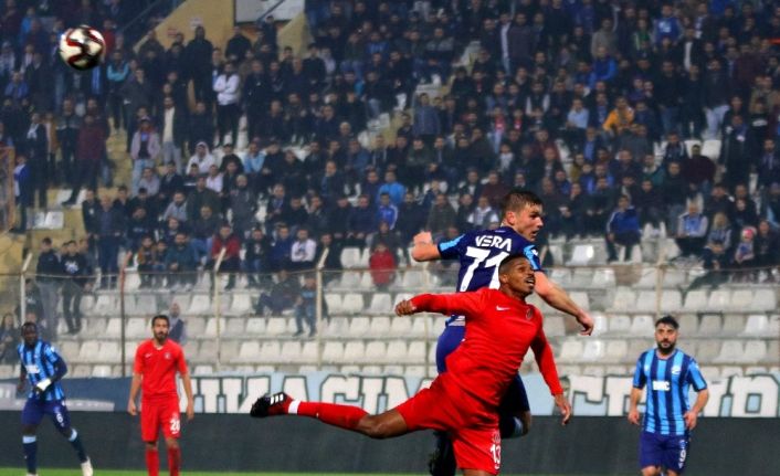 Adana Demirspor: 4 - Ümraniyespor: 2