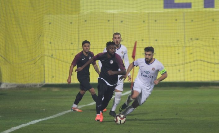 Menemenspor: 1 - Keçireöngücü: 1