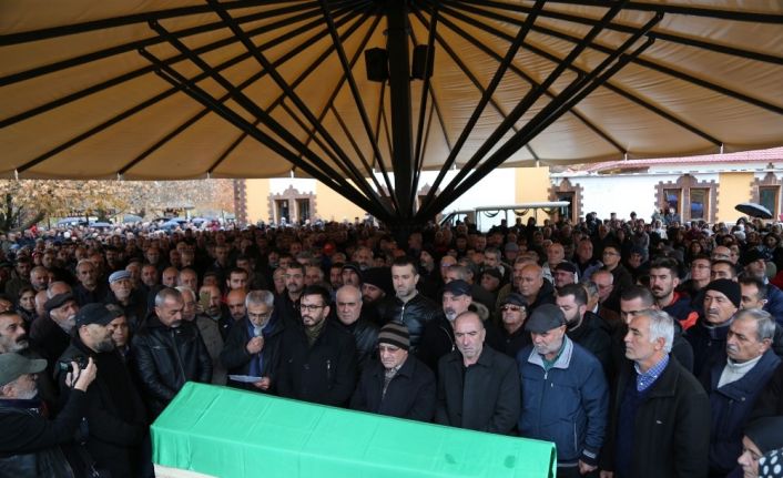 Tunceli’de 104 yaşındaki halk ozanı son yolculuğuna uğurlandı