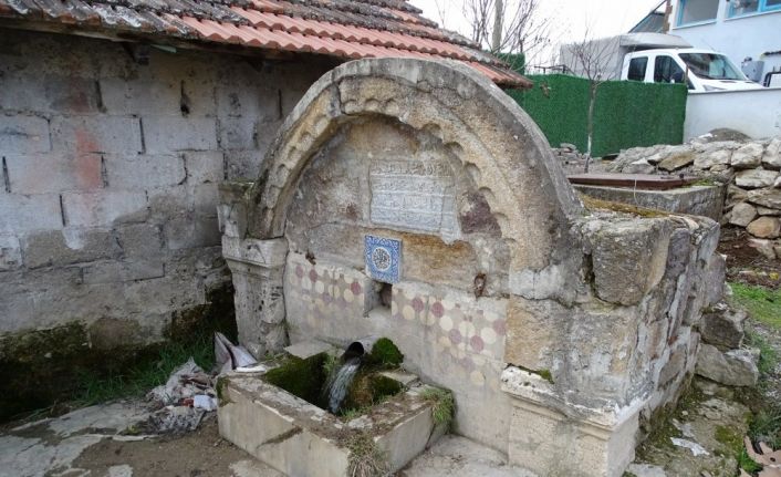 170 yıllık tarihi Osmanlı çeşmesi tescillenip restore edilecek