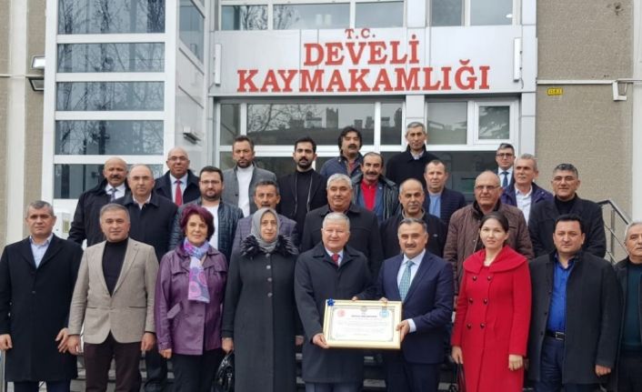 2020’nin İlk Kararında Kaymakam Duru’ya Fahri Hemşerilik Beratı Verildi