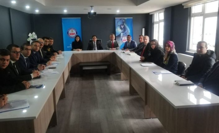 Alaçam’da bağımlılıkla mücadele toplantısı yapıldı