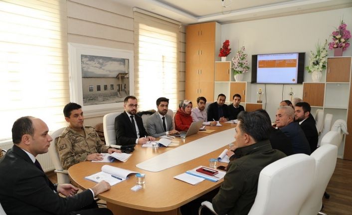 Başkale’de ‘uyuşturucu ve madde bağımlılığıyla mücadele’ toplantısı