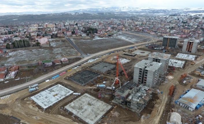 Başkan Üçok’tan 4. Etap TOKİ inşaatında inceleme