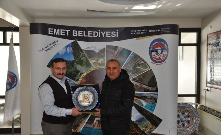 Başkanlar yarıyıl tatilinde Emet ilçesini tercih etti