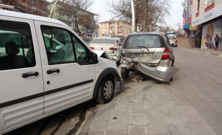 Başkent’te dolmuş kazası: 7 yaralı