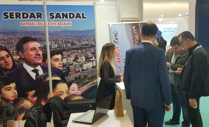 Bayraklı’nın projeleri Ankara’da tanıtıldı