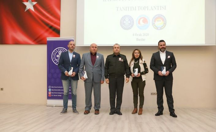 Burdur’da 109 kişi alkol ve uyuşturucu bataklığından kurtuldu