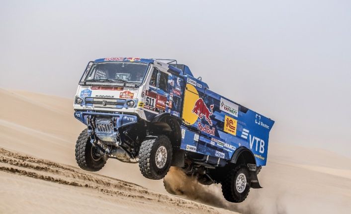 Carlos Sainz, 3. Dakar zaferini elde etti