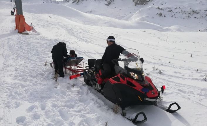 Davraz’da kayakçılar JAK timine emanet