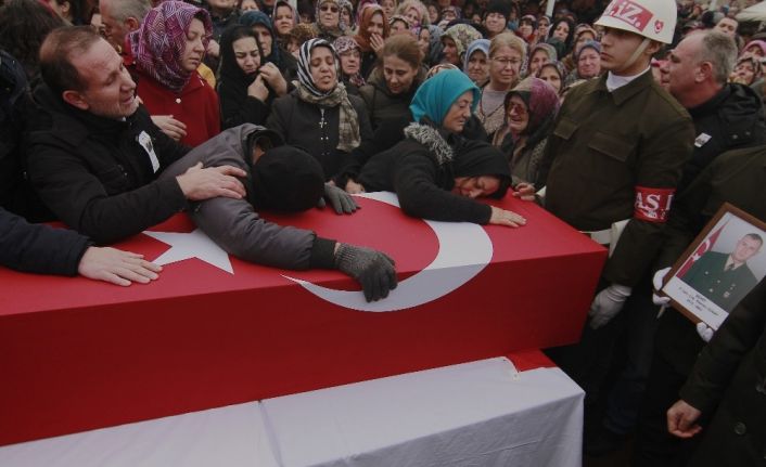 Edirne’li şehit son yolculuğuna uğurlandı